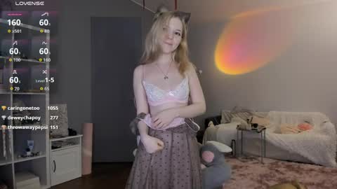 Snapshot of fairy_casey chatting on April 21, 2026, 1:42 am fairy_casey online show from April 21, 2026, 1:42 am