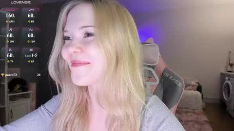 Snapshot of fairy_casey chatting on April 28, 2026, 10:04 pm fairy_casey online show from April 28, 2026, 10:04 pm