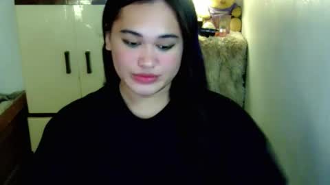 call me shanaia online show from April 18, 2026, 9:04 pm