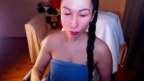 Snapshot of fairy_elli_hot chatting on September 24, 2025, 4:54 pm Elli online show from September 24, 2025, 4:54 pm