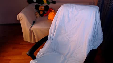 Snapshot of fairy_elli_hot chatting on July 10, 2026, 8:55 pm Elli online show from July 10, 2026, 8:55 pm