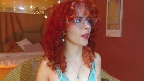 Snapshot of fairy_sweet_ chatting on April 26, 2026, 9:45 pm FAIRY online show from April 26, 2026, 9:45 pm