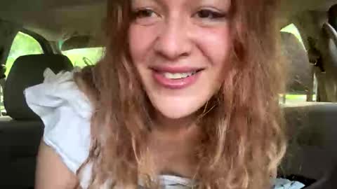 Snapshot of fairyfarrah chatting on May 13, 2026, 12:41 am fairyfarrah online show from May 13, 2026, 12:41 am