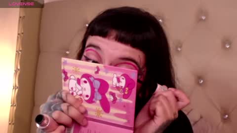 Snapshot of fairyflexxx chatting on December 21, 2024, 3:36 am Fairy online show from December 21, 2024, 3:36 am