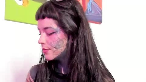 Snapshot of fairyflexxx chatting on September 11, 2025, 5:40 am Fairy online show from September 11, 2025, 5:40 am