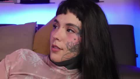 Snapshot of fairyflexxx chatting on October 2, 2025, 3:46 am Fairy online show from October 2, 2025, 3:46 am