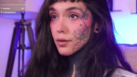 Snapshot of fairyflexxx chatting on October 5, 2025, 12:42 am Fairy online show from October 5, 2025, 12:42 am