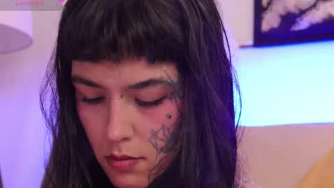 Snapshot of fairyflexxx chatting on October 6, 2025, 4:04 pm Fairy online show from October 6, 2025, 4:04 pm