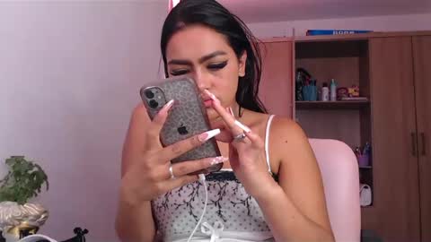 fairylatin online show from December 15, 2024, 5:20 pm
