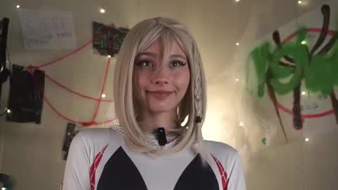 Kaori online show from September 23, 2025, 7:17 pm