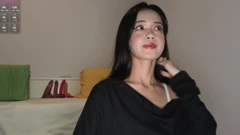 Miya online show from April 15, 2026, 9:26 pm