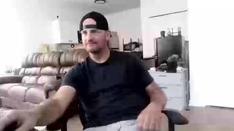 Snapshot of fallout7657 chatting on September 23, 2025, 4:10 pm Daddy online show from September 23, 2025, 4:10 pm