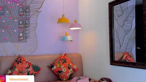 Snapshot of faloonroussel chatting on February 22, 2025, 10:09 pm Faloon online show from February 22, 2025, 10:09 pm