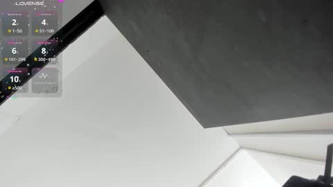 Snapshot of faloonroussel chatting on September 28, 2025, 5:51 pm Faloon online show from September 28, 2025, 5:51 pm