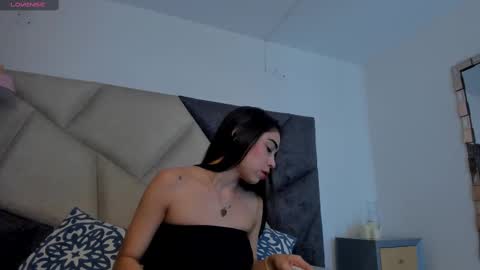 Snapshot of faloonroussel chatting on October 1, 2025, 6:14 pm Faloon online show from October 1, 2025, 6:14 pm