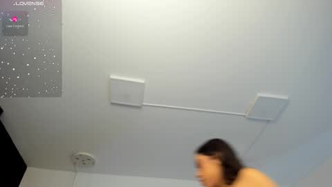 Snapshot of faloonroussel chatting on October 23, 2025, 6:28 pm Faloon online show from October 23, 2025, 6:28 pm