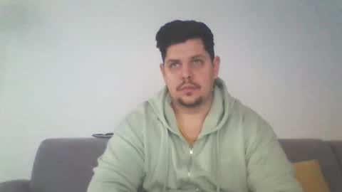 Snapshot of famousboy1 chatting on February 13, 2026, 9:38 am YoungChris online show from February 13, 2026, 9:38 am