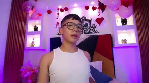 Snapshot of fancy_vixen chatting on February 11, 2026, 12:32 pm FANCY online show from February 11, 2026, 12:32 pm