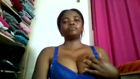 fanie06 online show from March 18, 2026, 6:44 pm