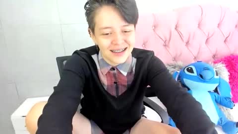 FANNY online show from October 30, 2025, 2:51 pm