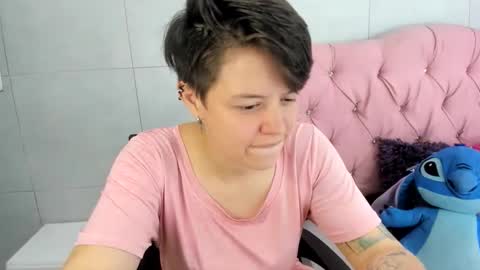 FANNY online show from November 6, 2025, 3:51 am