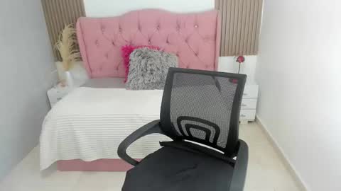 FANNY online show from February 11, 2026, 12:26 am