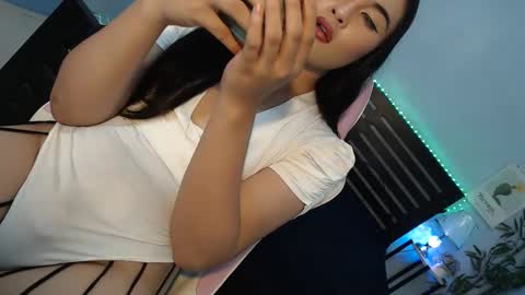 DANIELLA - DONT FORGET TO GIVE ME A THUMBSU UP online show from February 25, 2025, 2:22 pm