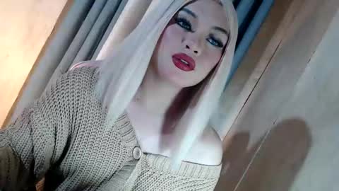 DANIELLA - DONT FORGET TO GIVE ME A THUMBSU UP online show from May 21, 2026, 9:55 pm