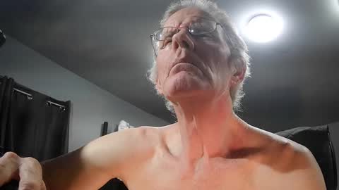 fantasyresort online show from February 2, 2025, 4:26 am