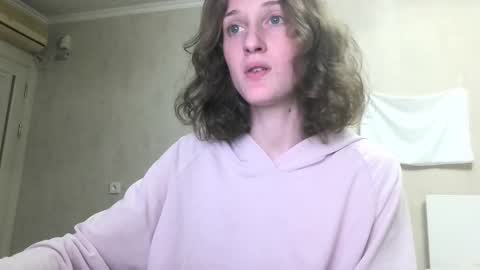 Kira online show from March 24, 2026, 2:05 am