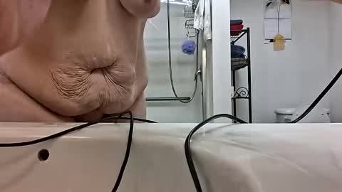 Scarlett online show from November 10, 2025, 5:45 pm