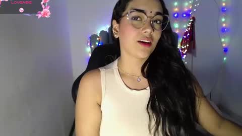Snapshot of farah_samira chatting on July 8, 2026, 7:18 pm farah online show from July 8, 2026, 7:18 pm
