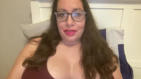 Snapshot of farahday chatting on September 22, 2025, 5:59 pm Farah online show from September 22, 2025, 5:59 pm