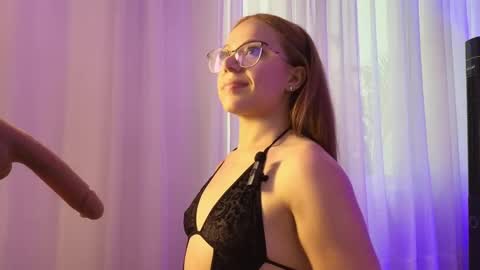 Farah online show from February 17, 2025, 3:09 pm