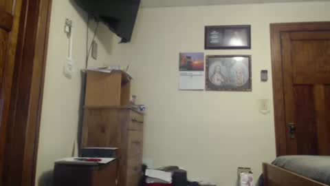 Snapshot of farboy64 chatting on February 10, 2025, 12:29 pm farboy64 online show from February 10, 2025, 12:29 pm