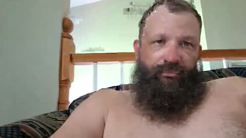 Snapshot of farm2boy chatting on June 10, 2026, 2:38 pm Farm2boy online show from June 10, 2026, 2:38 pm