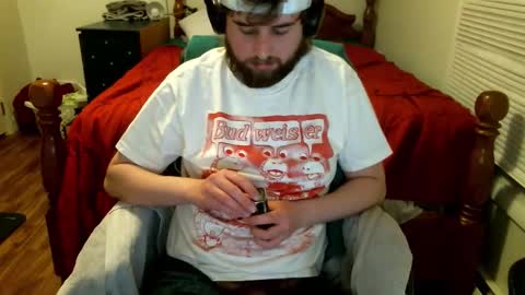 Snapshot of farmboy2398 chatting on March 8, 2026, 2:04 am farmboy2398 online show from March 8, 2026, 2:04 am
