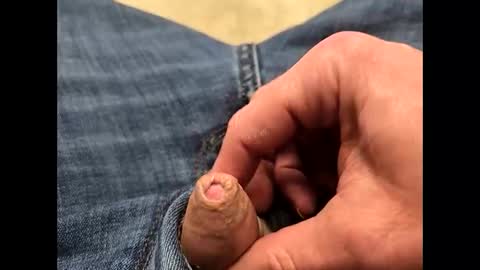 Snapshot of fartinmymouthplz chatting on March 13, 2026, 5:41 pm fartinmymouthplz online show from March 13, 2026, 5:41 pm