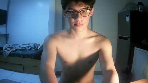 fastfucker_22 online show from May 18, 2026, 6:14 pm