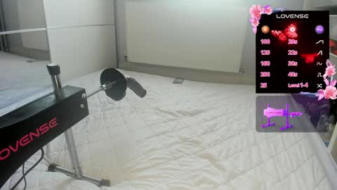 Fatale Femboy online show from April 16, 2026, 3:24 pm