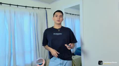 Snapshot of fatass_420 chatting on November 1, 2025, 8:44 pm Johan online show from November 1, 2025, 8:44 pm