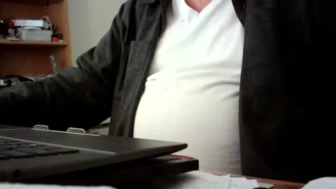 Snapshot of fatbellyitalian3 chatting on November 30, 2025, 6:34 pm fatbellyitalian3 online show from November 30, 2025, 6:34 pm