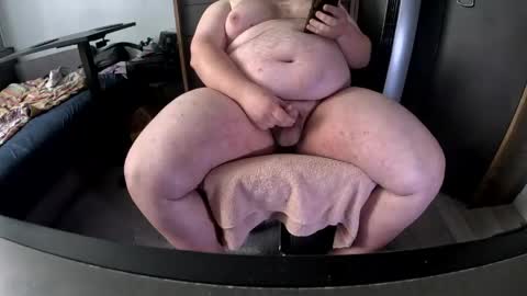 fatchubbybearguy online show from May 15, 2026, 2:02 pm