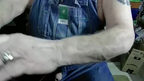 Fred. online show from February 6, 2025, 3:27 am