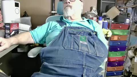 Fred. online show from February 24, 2025, 11:52 pm