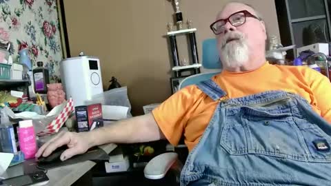 Fred. online show from March 2, 2025, 5:12 am