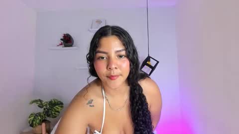 Snapshot of fatima_senghor chatting on February 18, 2026, 8:16 pm Zoe online show from February 18, 2026, 8:16 pm