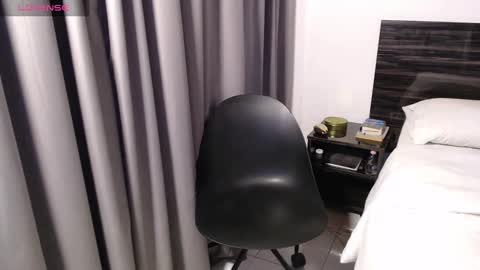 FAUSTO online show from March 4, 2025, 2:17 am