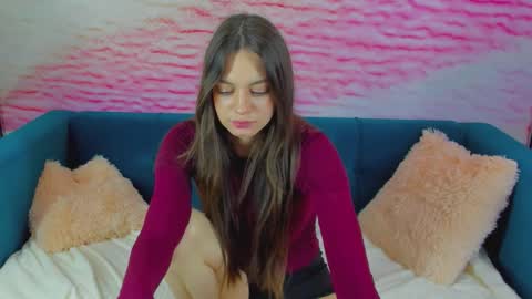 Faye online show from November 12, 2025, 1:28 am