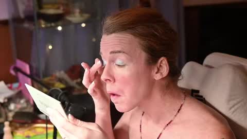 Snapshot of fayeholloway chatting on November 12, 2025, 12:44 am Faye Holloway online show from November 12, 2025, 12:44 am